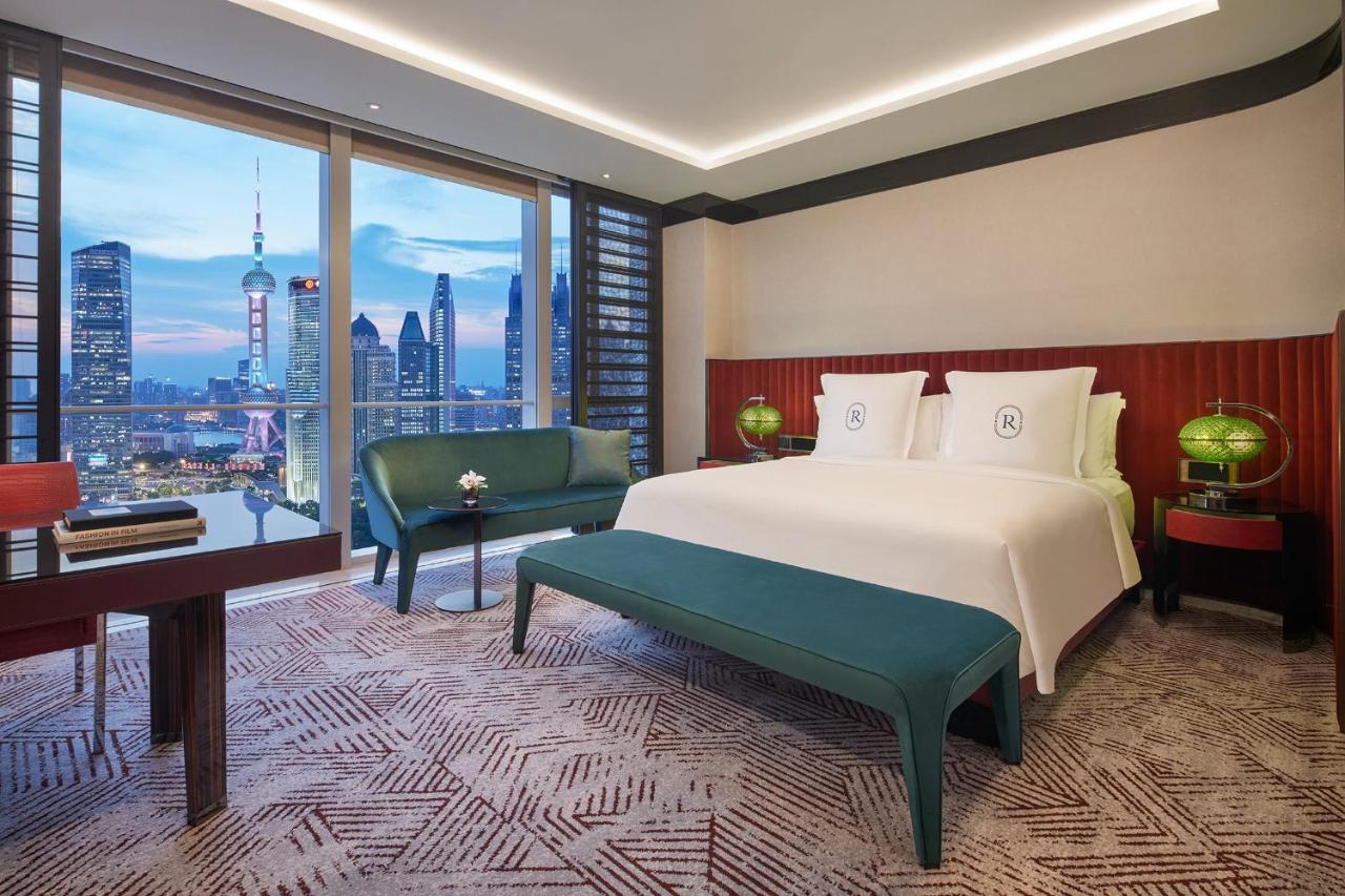 Regent Shanghai Pudong - Complimentary First Round Minibar Per Stay - Including A Bottle Of Wine Exterior photo