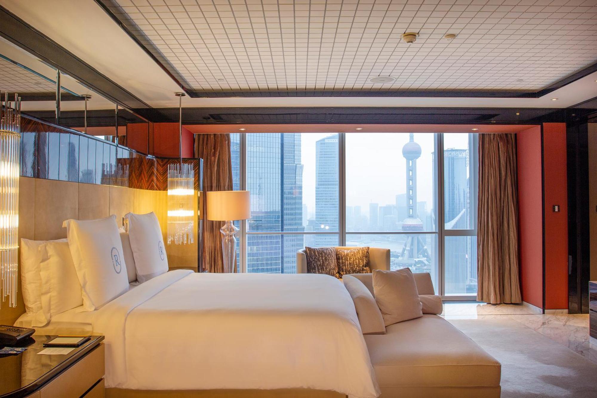 Regent Shanghai Pudong - Complimentary First Round Minibar Per Stay - Including A Bottle Of Wine Exterior photo