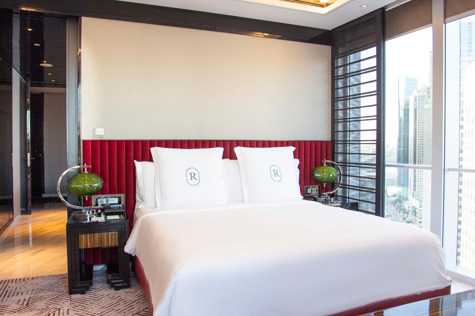 Regent Shanghai Pudong - Complimentary First Round Minibar Per Stay - Including A Bottle Of Wine Exterior photo