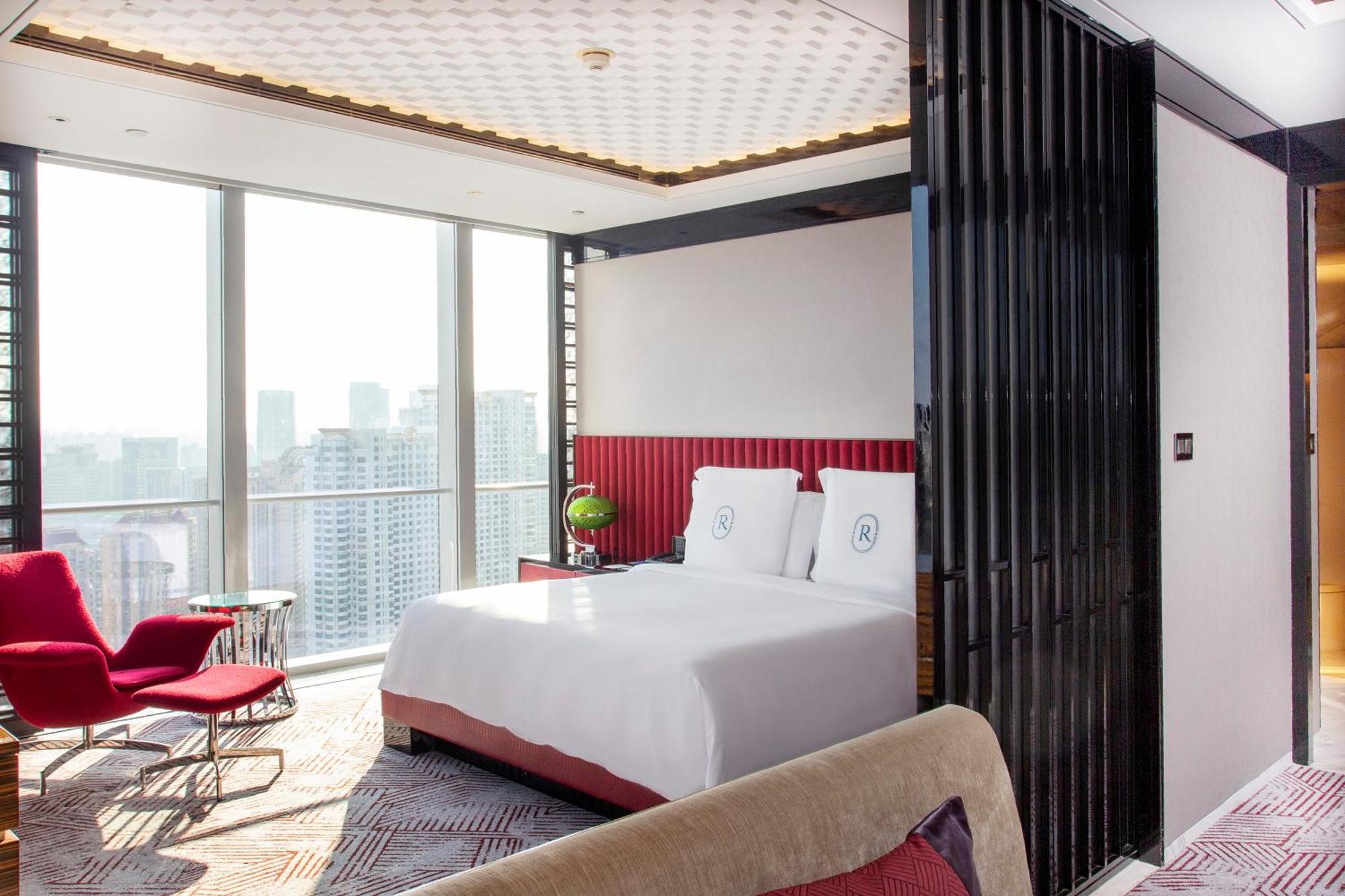 Regent Shanghai Pudong - Complimentary First Round Minibar Per Stay - Including A Bottle Of Wine Exterior photo