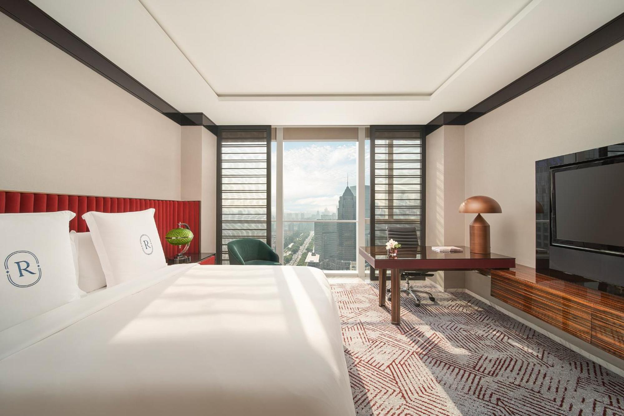 Regent Shanghai Pudong - Complimentary First Round Minibar Per Stay - Including A Bottle Of Wine Exterior photo